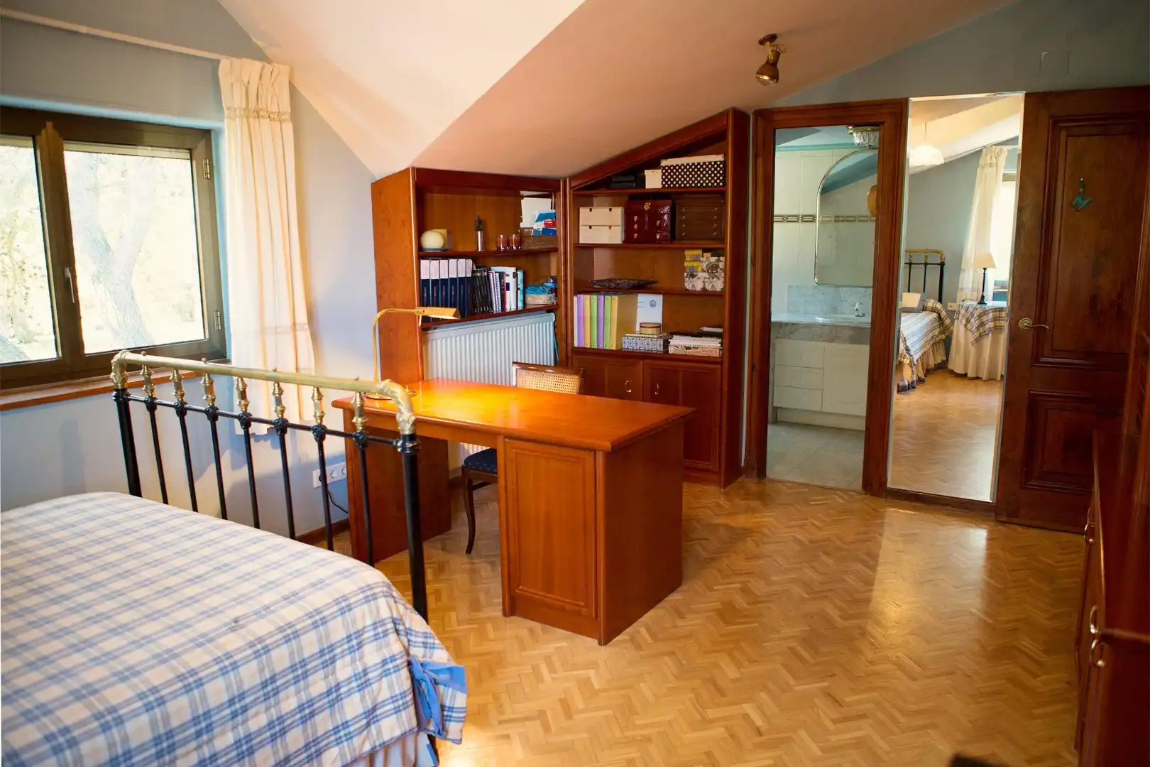Bedroom of Houses for sale in Salamanca  with Heating and Terrace