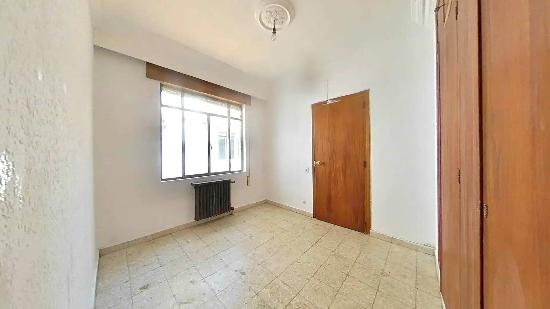 Habitación de Casa o chalet en venta en Benavente, Zamora
