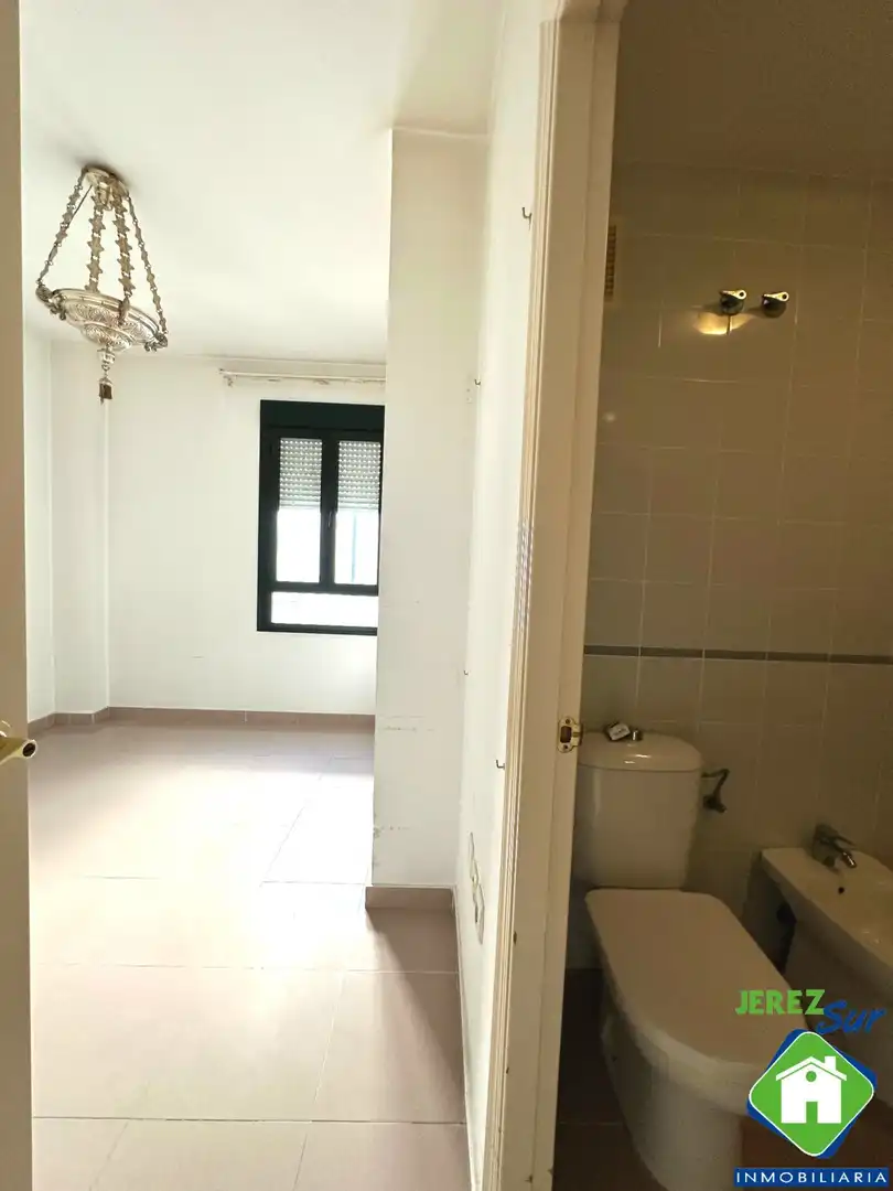 Habitación de Piso en venta en Jerez de la Frontera con Aire acondicionado, Calefacción y Terraza