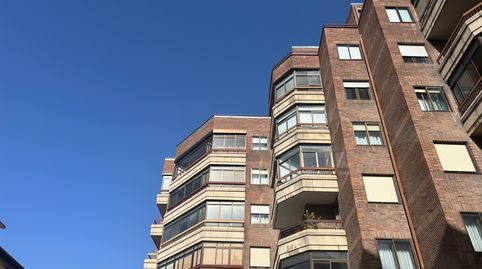 Foto 2 von Wohnung zum Verkauf in El Carmen - Barrio Gimeno, Burgos Capital
