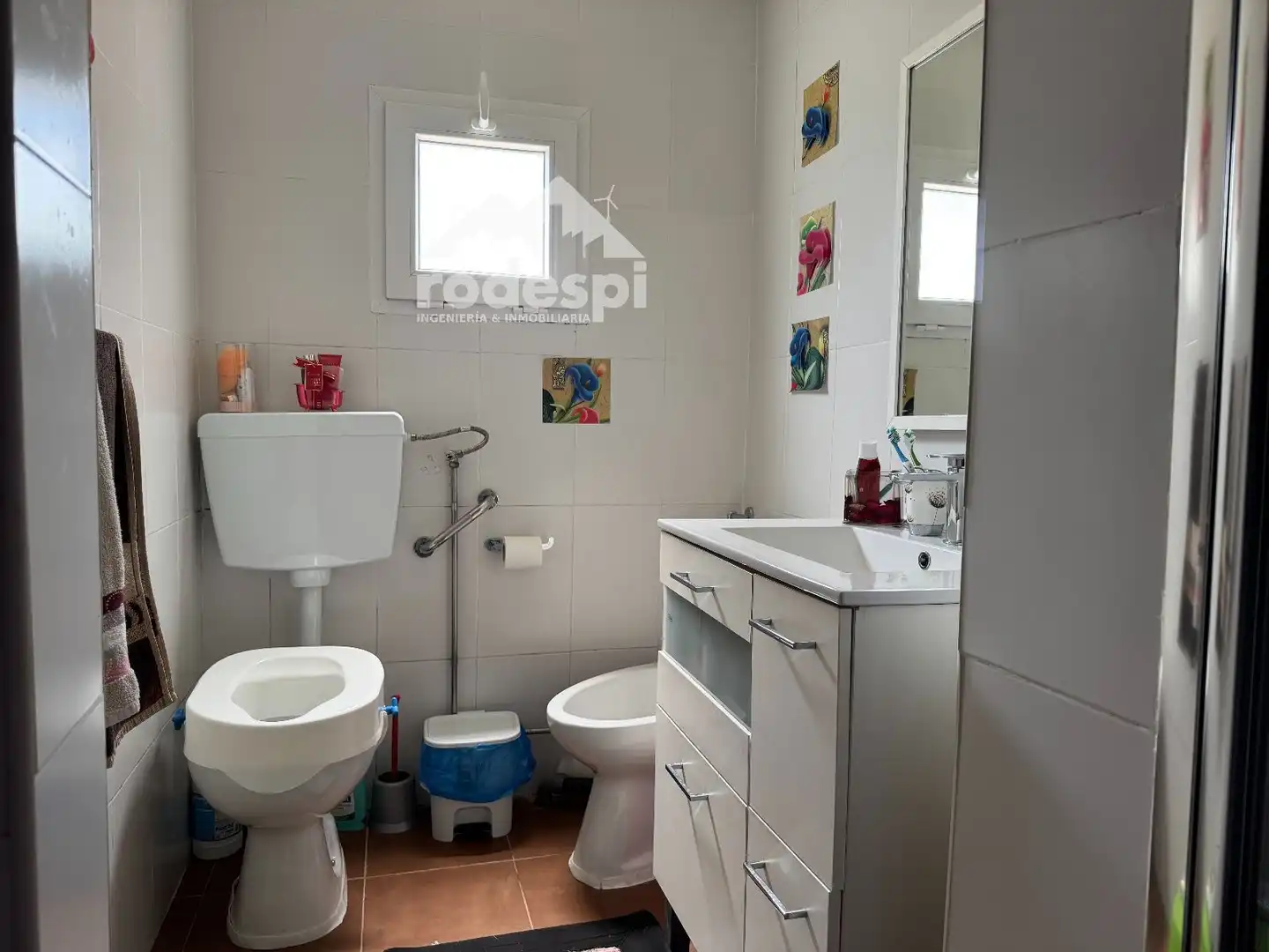 Bany de Casa o xalet en venda en Arbo amb Moblat