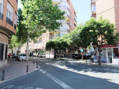 Vista exterior de Pis en venda en Ciudad Real Capital amb Terrassa