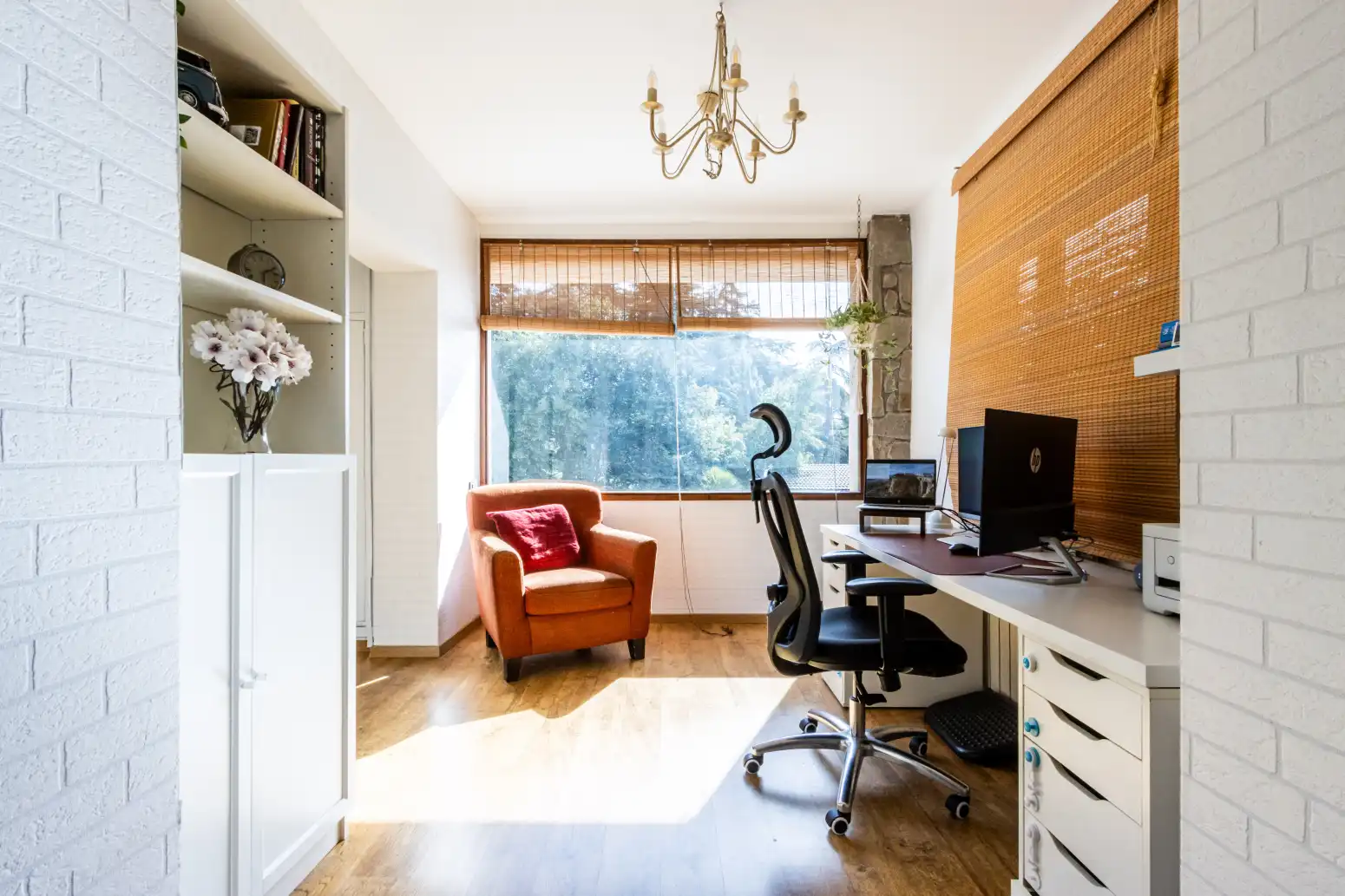 Sala d'estar de Casa o xalet en venda en Matadepera amb Calefacció, Parquet i Terrassa
