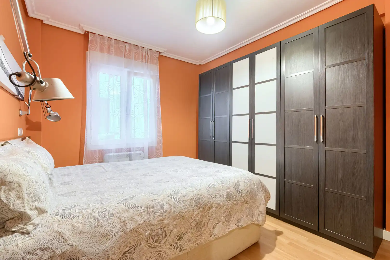 Habitación de Piso de alquiler en Bilbao  con Calefacción, Amueblado y Horno