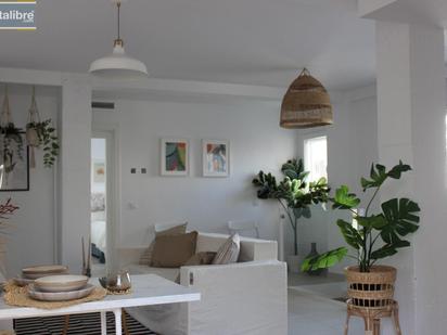 Living room of Flat for sale in Sanlúcar de Barrameda