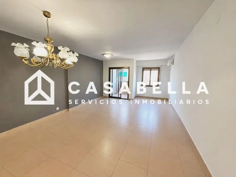 Flat with lift for sale in Luis Oliag