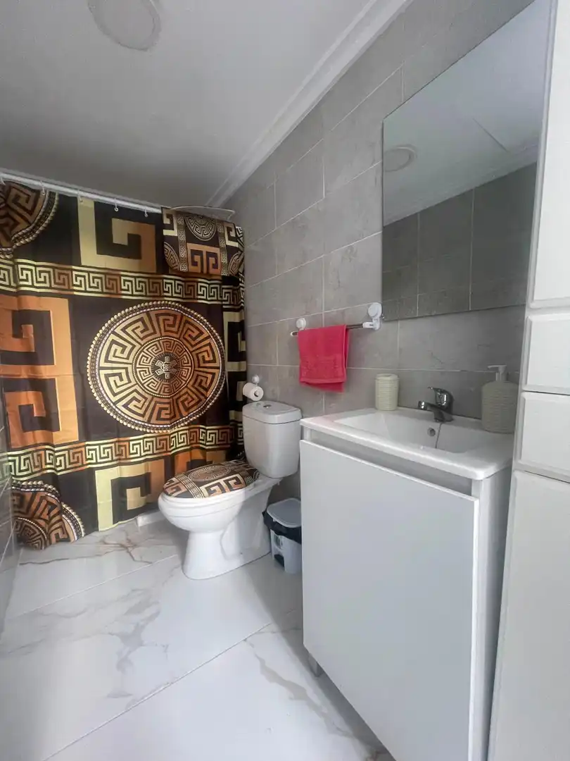 Bathroom of Houses for sale in Alzira  with Air Conditioner, Terrace and Furnished