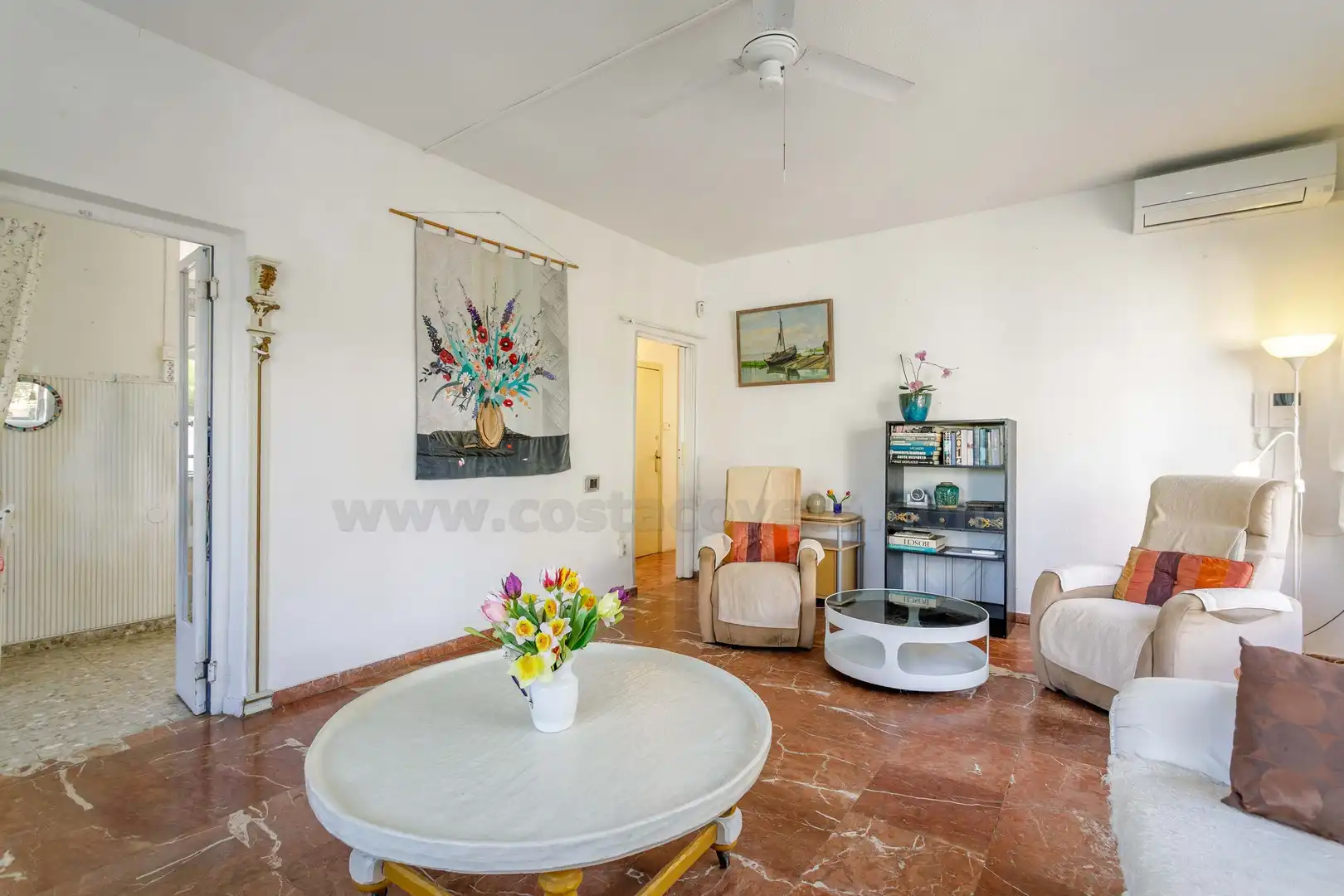 Wohnzimmer von Haus oder Chalet zum Verkauf in El Campello mit Klimaanlage, Privatgarten und Terrasse