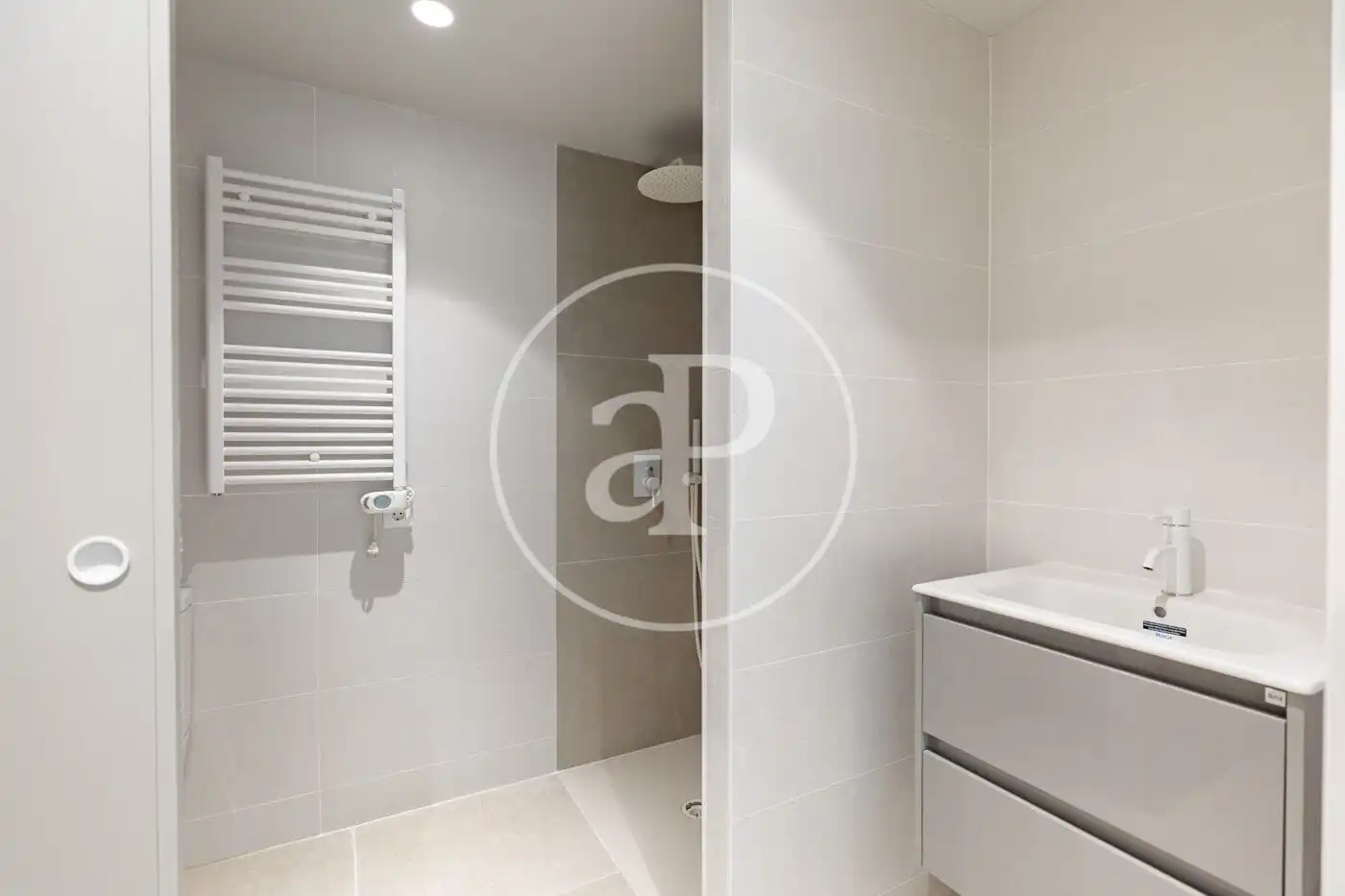 Dúplex de obra nueva con piscina en venta en Collblanc - La Torrassa, imagen 27