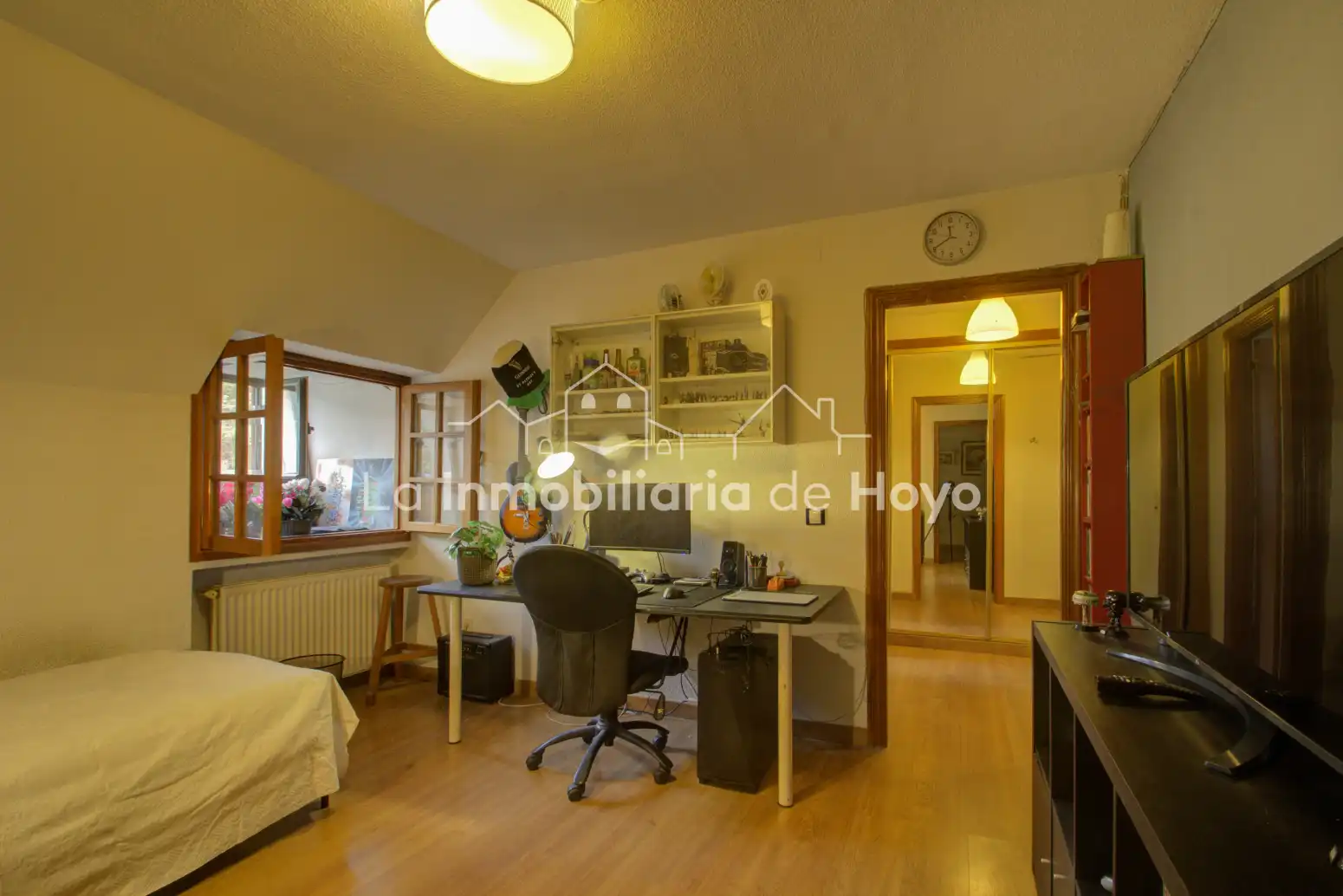 Wohnzimmer von Wohnung zum Verkauf in Hoyo de Manzanares mit Heizung, Privatgarten und Abstellraum