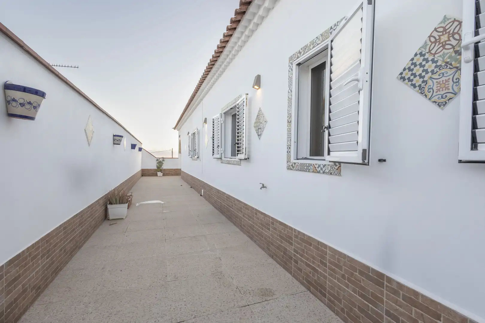Vista exterior de Casa o xalet en venda en Arona amb Terrassa i Piscina