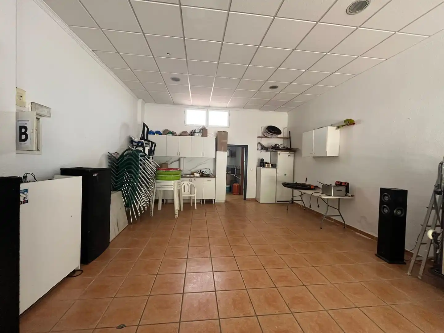 Local comercial en venta en Pueblo - Urbanizaciones, imagen 6