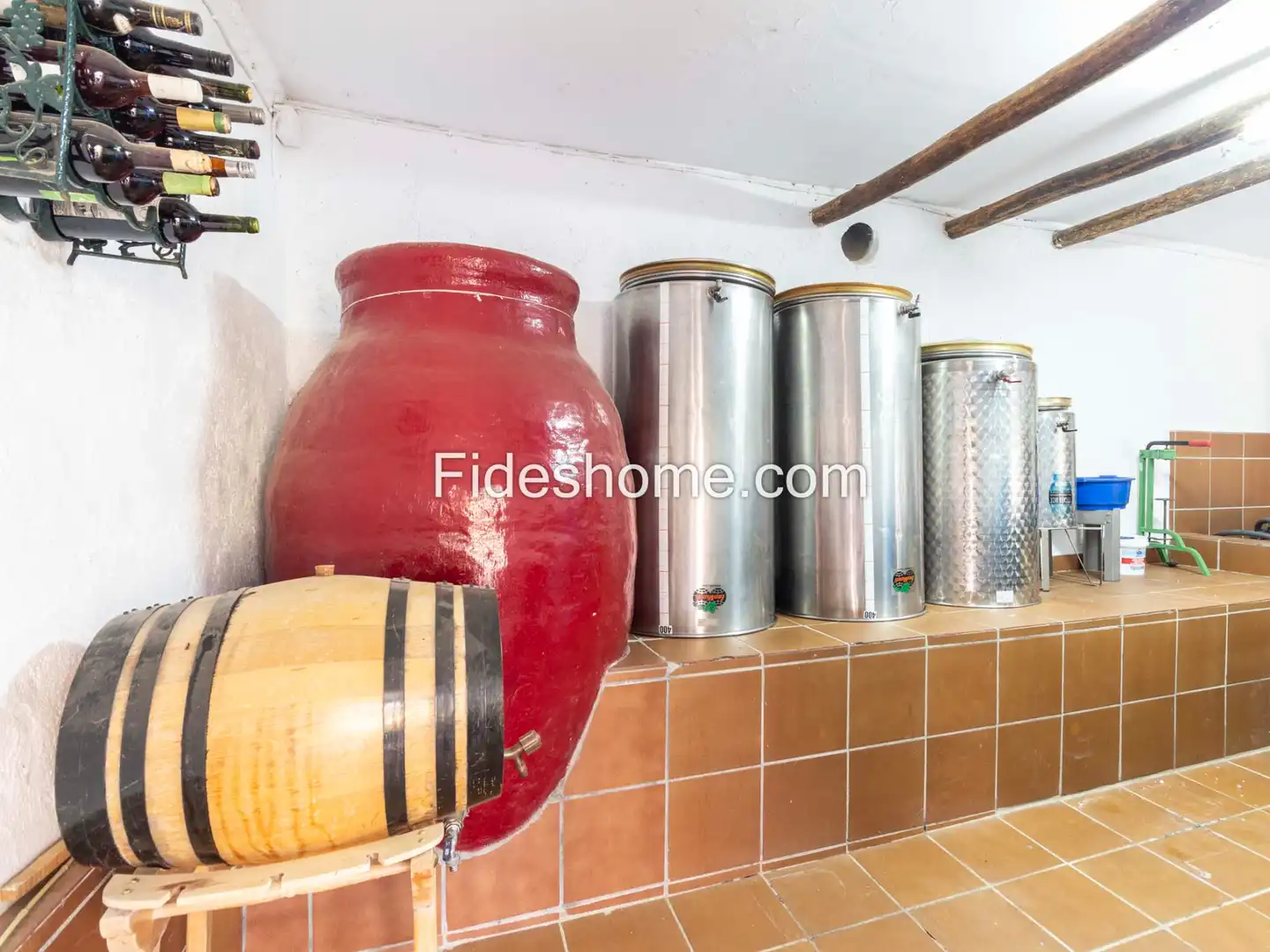 Finca rústica en venda en Villamena amb Jardí privat, Piscina i Moblat