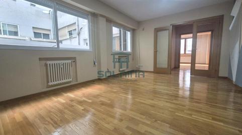 Foto 5 de Pis en venda a Centro, Ourense Capital