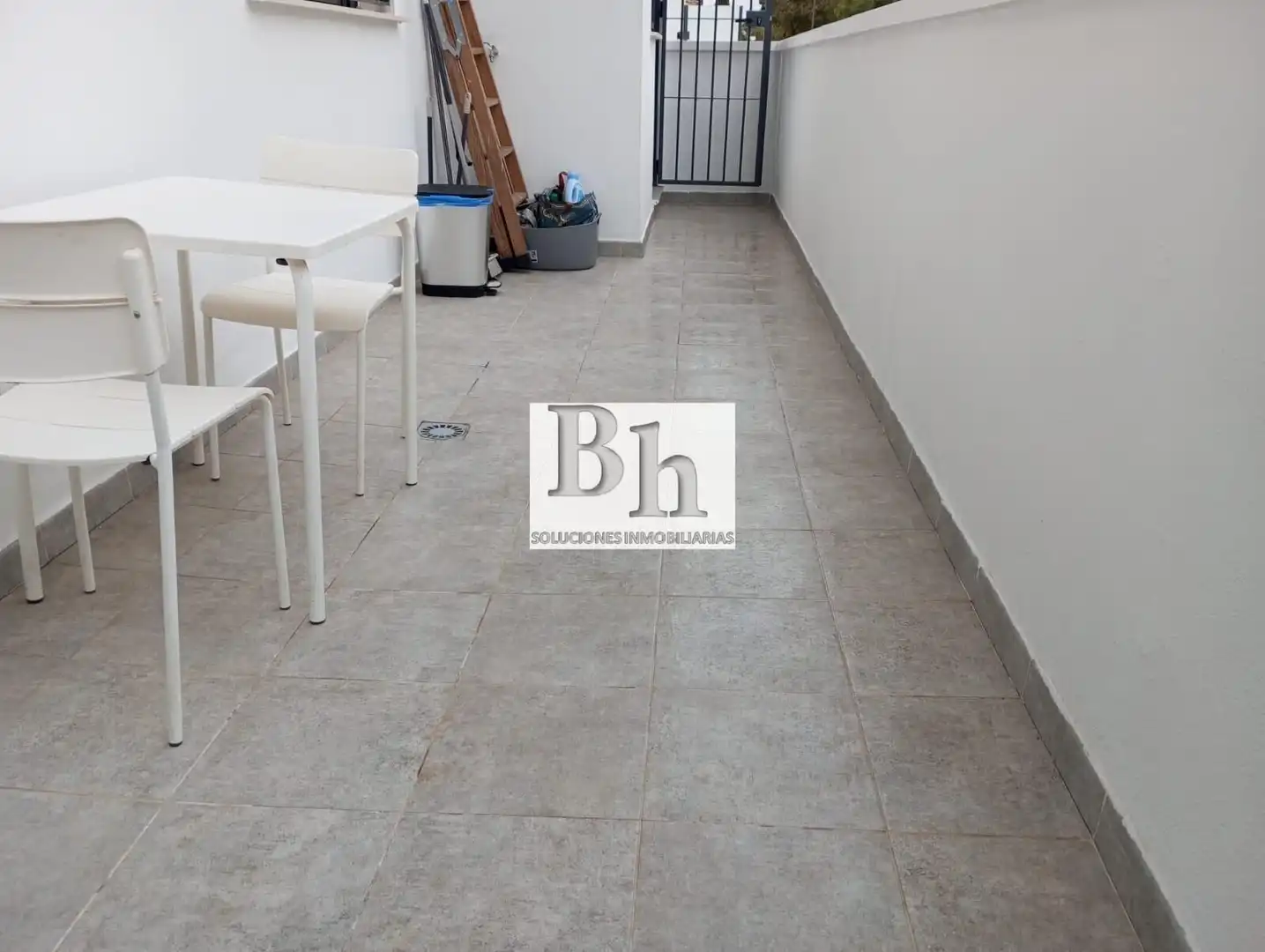 Flat for sale in Málaga  with Air Conditioner, Private garden and Terrace