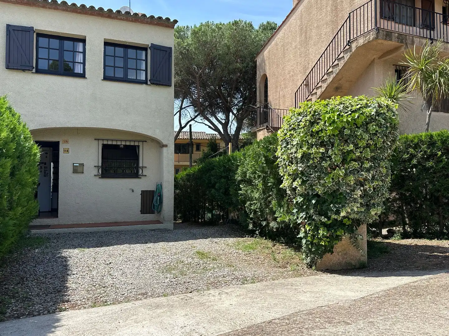 Vista exterior de Casa adosada en venta en L'Estartit con Jardín privado y Amueblado