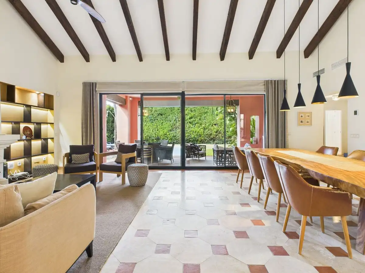 Chalet con piscina en venta en Carretera de Cádiz 340, imagen 4
