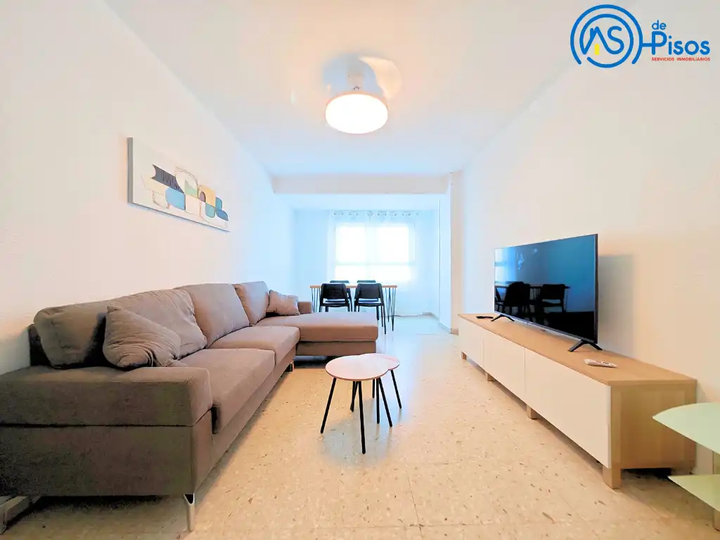 Flat for rent in Calle de Felisa Galé, 2, La Jota