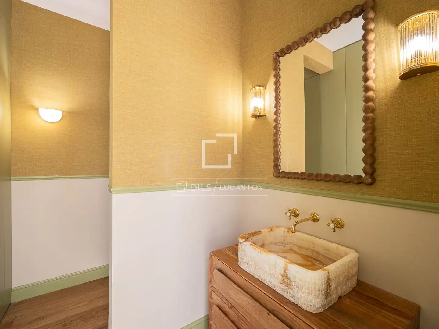 Bathroom of Flat for sale in Barcelona  with Air Conditioner, Heating and Terrace