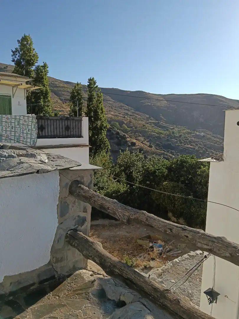 Vista exterior de Casa o chalet en venta en Alpujarra de la Sierra con Terraza