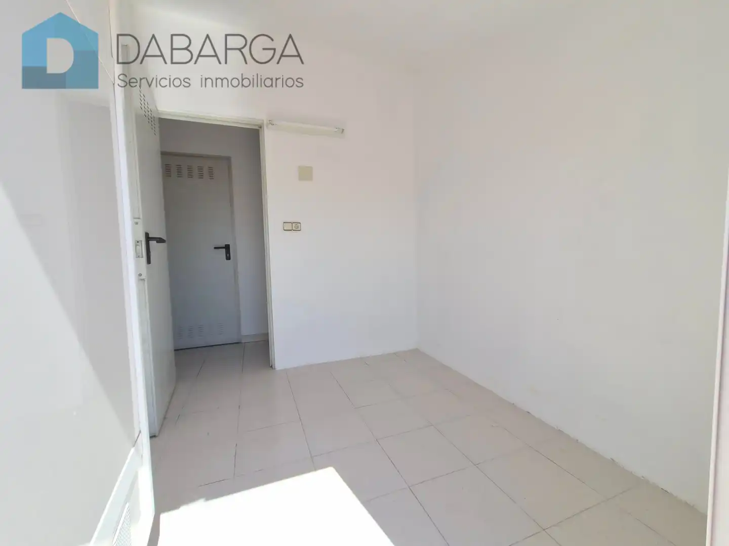 Piso en venta en Ripollet con Calefacción, Trastero y Horno