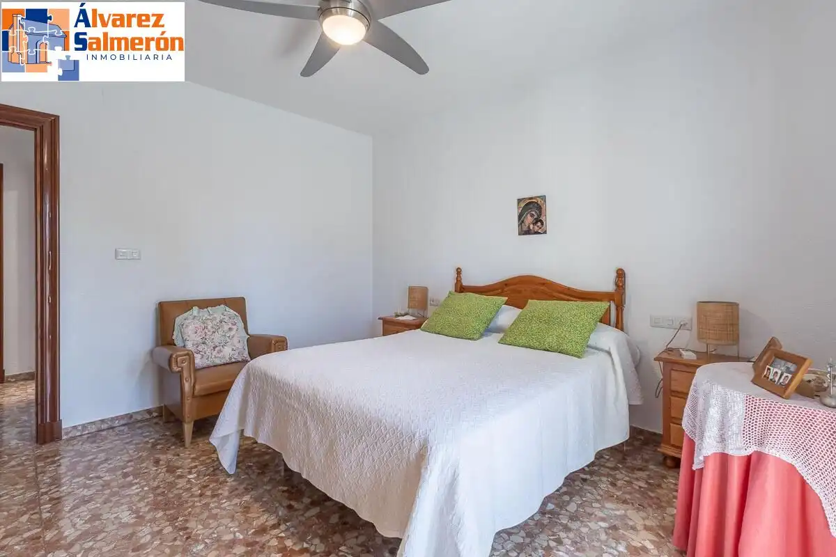 Chalet con piscina en venta en Atarfe, imagen 14
