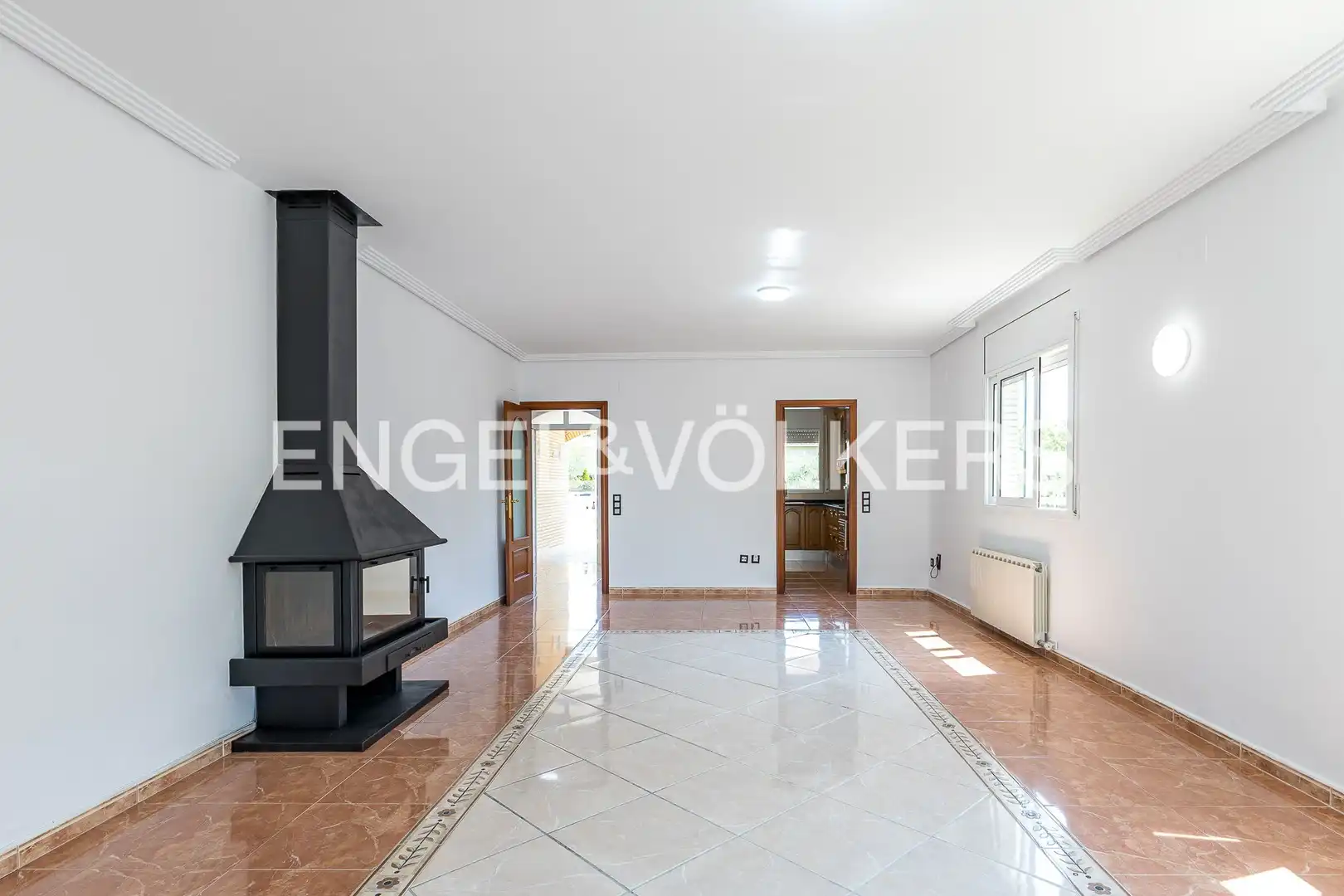 Sala d'estar de Casa o xalet en venda en Sant Cugat Sesgarrigues amb Aire condicionat i Calefacció