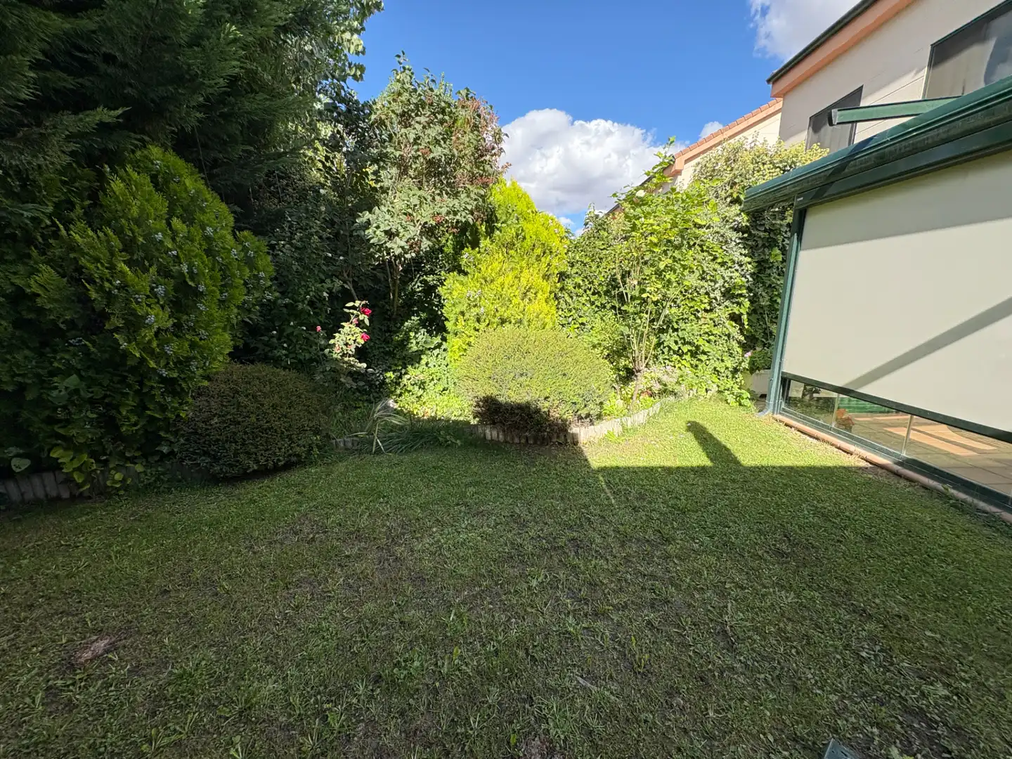 Jardín de Casa adosada en venta en Simancas con Aire acondicionado, Calefacción y Jardín privado