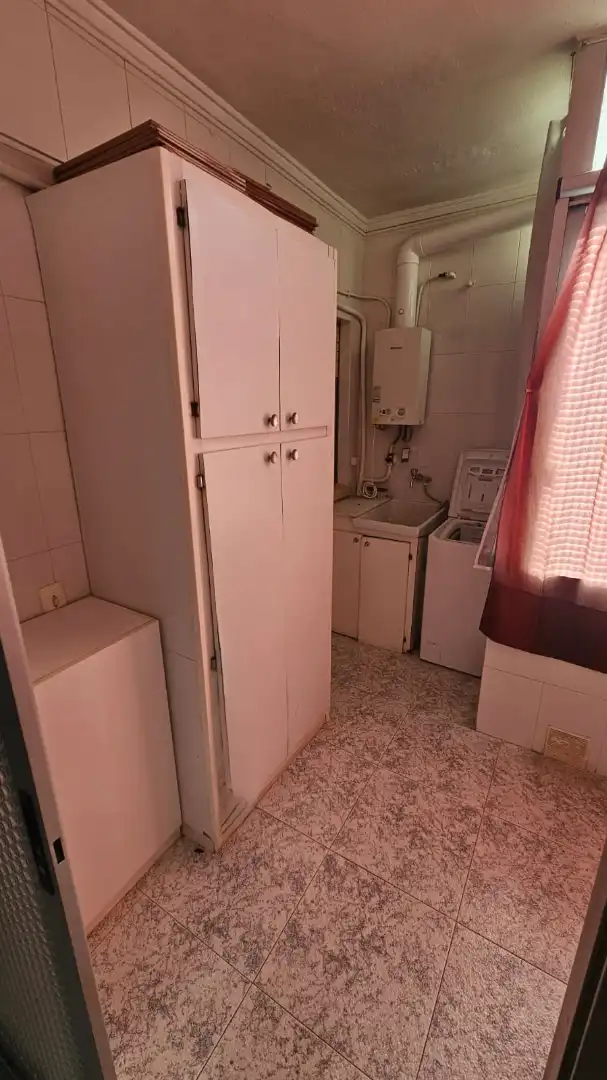 Kitchen of Flat for sale in Valencia  with Air Conditioner, Heating and Balcony