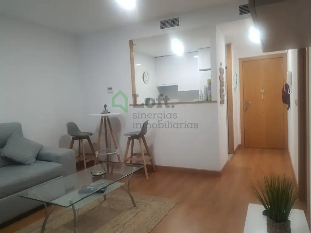 Sala d'estar de Apartament en venda en Badajoz amb Aire condicionat, Rentadora i Microones