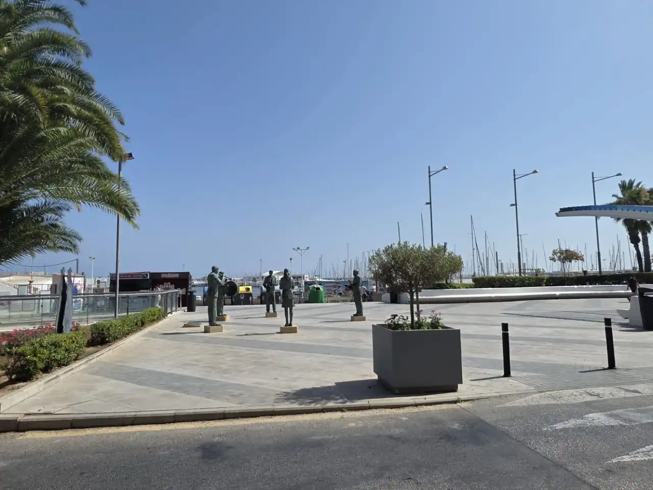 Exterior view of Study for sale in Torrevieja  with Air Conditioner, Heating and Furnished
