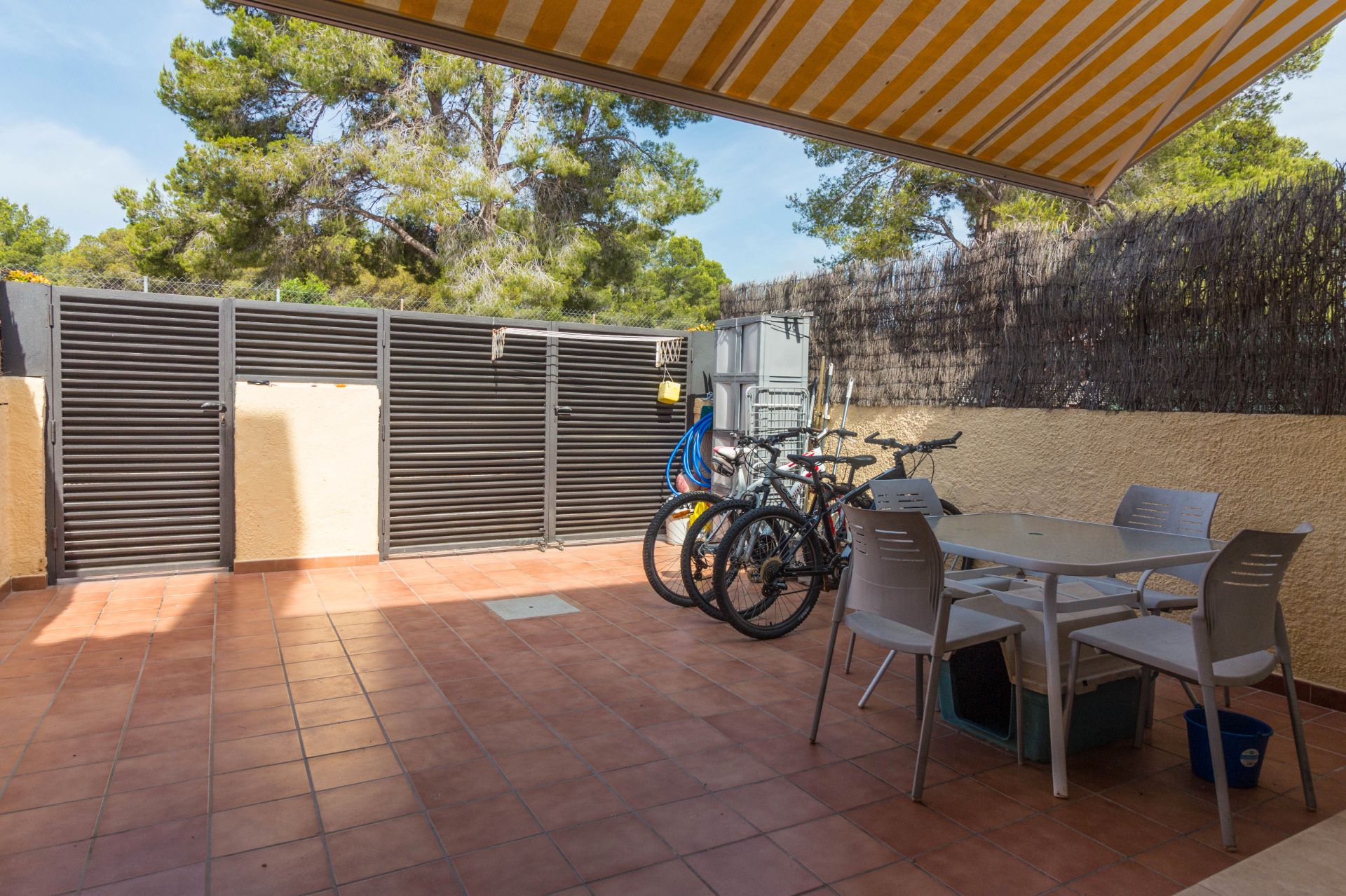 Terrassa de Casa adosada en venda en Mont-roig del Camp amb Aire condicionat, Jardí privat i Terrassa
