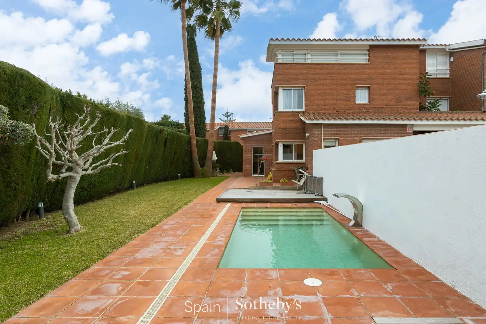 Casa aparellada amb piscina en venda a Carrer dels Oms, imagen 17