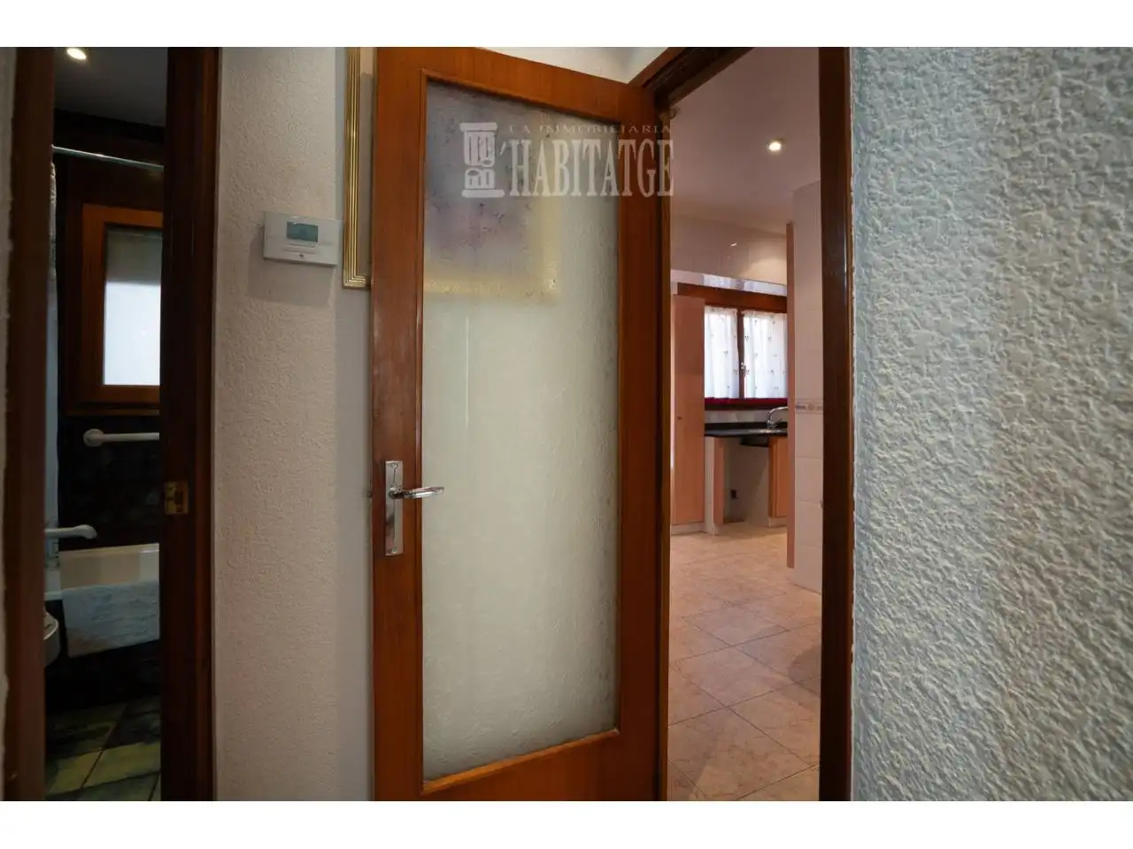 Houses for sale in Centelles  with Air Conditioner, Heating and Terrace