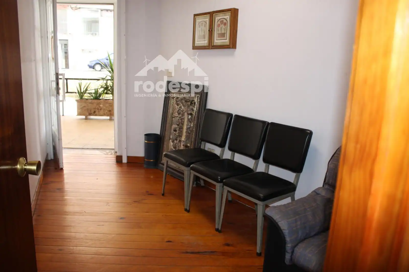 Local comercial en alquiler en Ponteareas, imagen 3