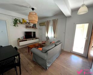 Sala d'estar de Pis de lloguer en  Sevilla Capital amb Aire condicionat, Calefacció i Terrassa