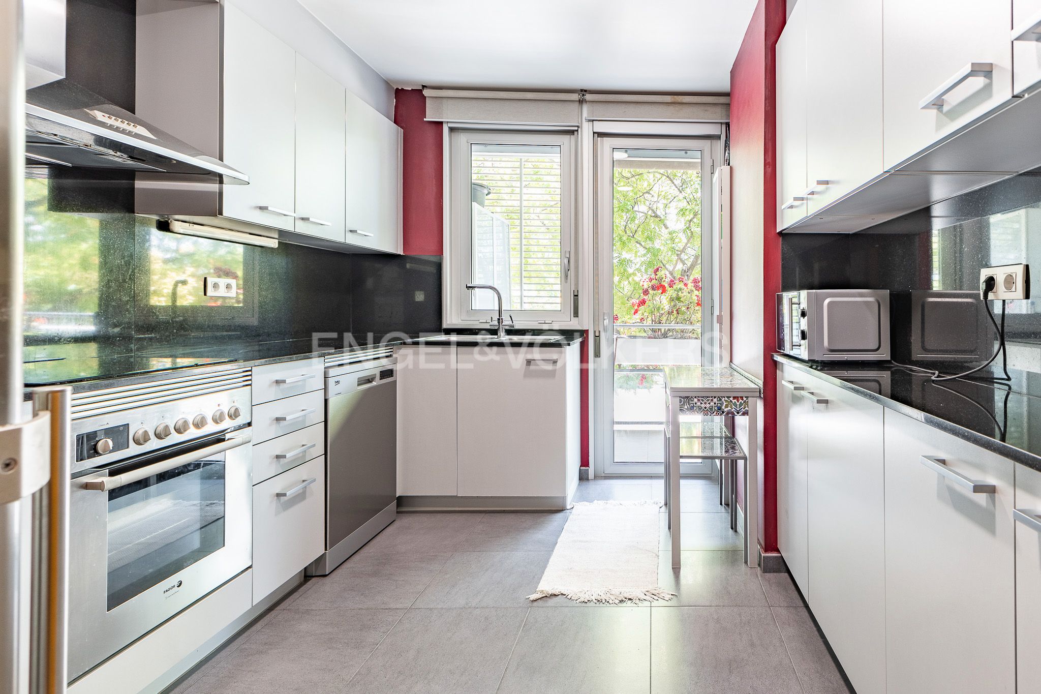 Kitchen of Apartment for sale in Sant Adrià de Besòs  with Air Conditioner, Heating and Parquet flooring