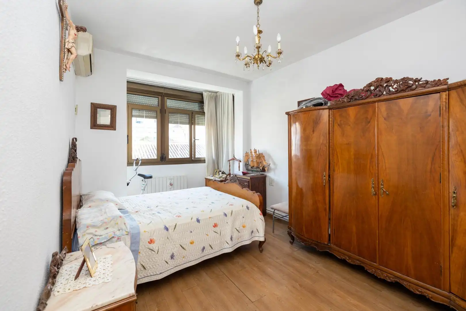 Bedroom of Houses for sale in Granada  with Air Conditioner, Heating and Private garden