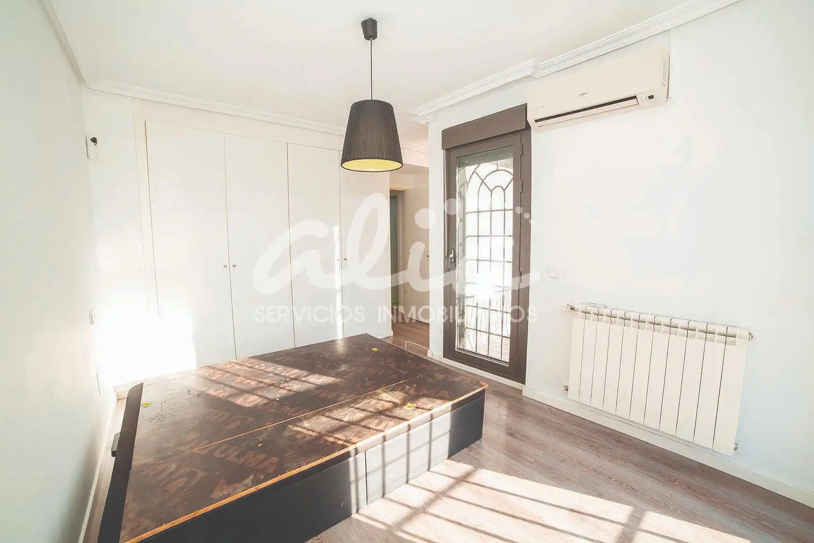 Habitación de Casa adosada en venta en Seseña con Aire acondicionado, Calefacción y Parquet