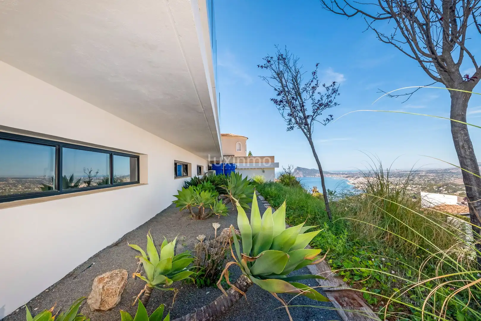 Vista exterior de Casa o xalet en venda en Altea amb Aire condicionat, Calefacció i Terrassa