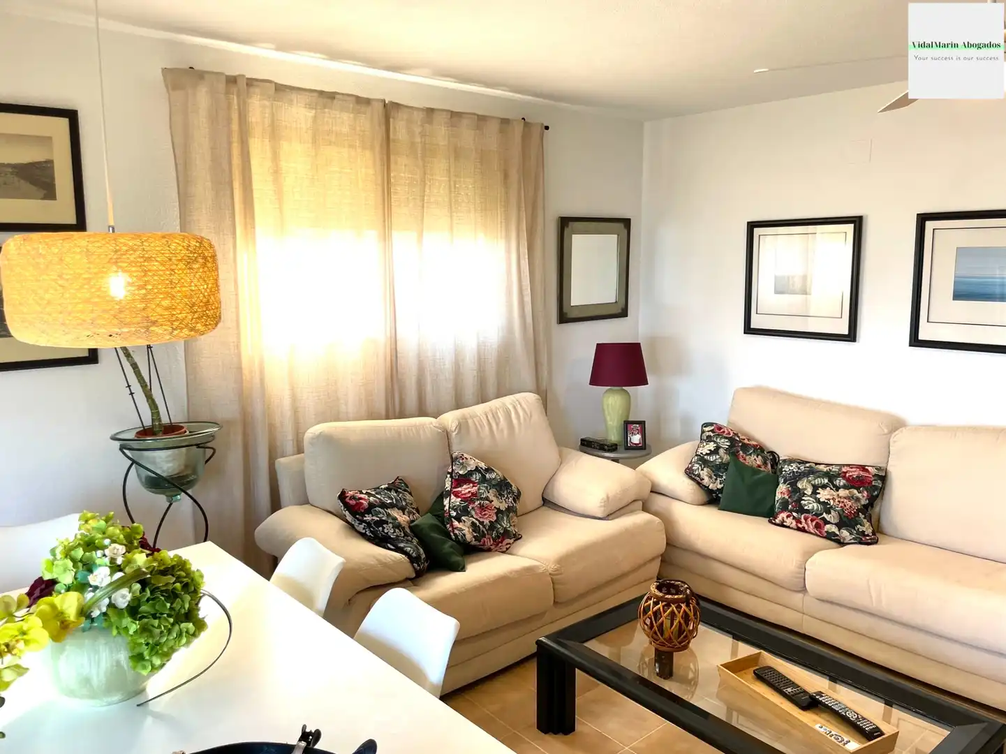 Sala d'estar de Pis de lloguer en El Campello amb Terrassa, Moblat i Piscina comunitària