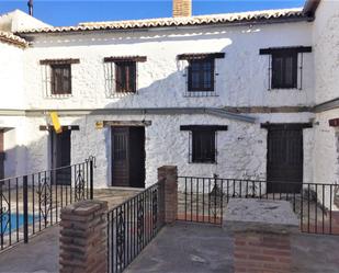 Vista exterior de Casa adosada en venda en Antequera amb Piscina