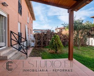 Exterior view of House or chalet for sale in Aldeatejada  with Heating, Private garden and Parquet flooring