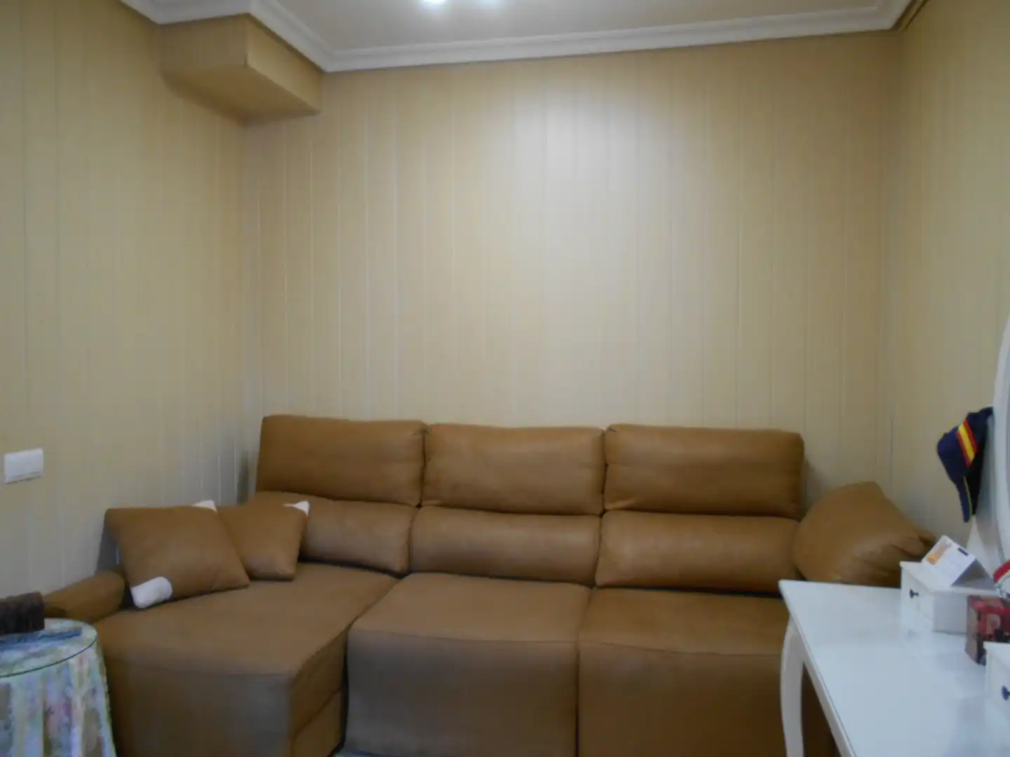 Sala de estar de Apartamento en venta en Ciudad Real con Aire acondicionado, Calefacción y Horno