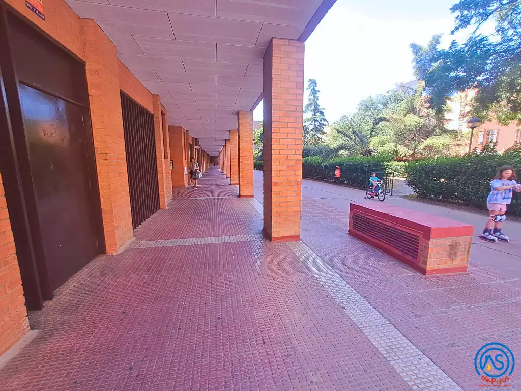 Piso de alquiler en Calle Pantano de Búbal, 10, Salvador Allende