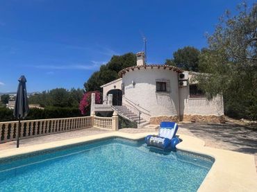 Casa con piscina in vendita a La Empedrola