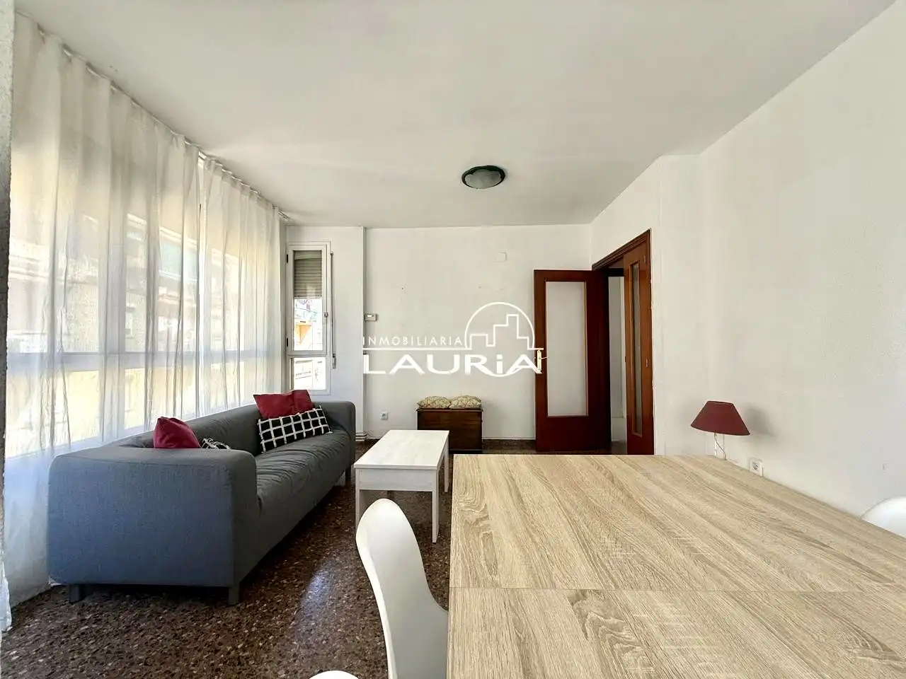 Living room of Flat for rent in Valencia  with Air Conditioner, Heating and Furnished