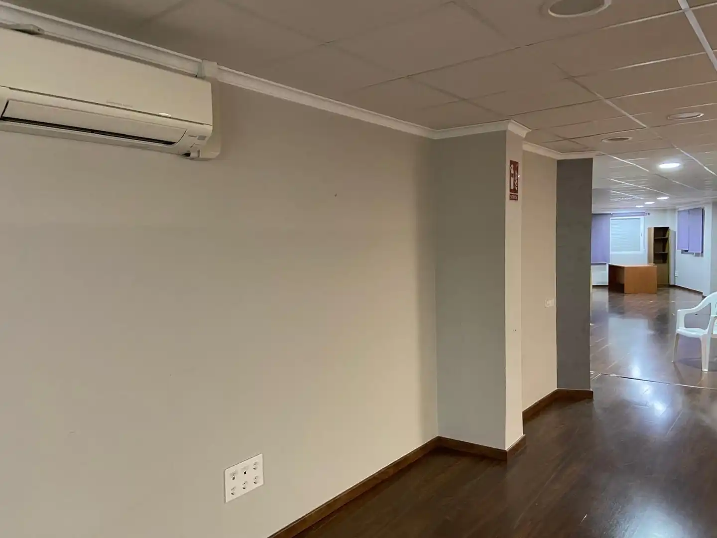 Oficina en venda en Albaida amb Aire condicionat