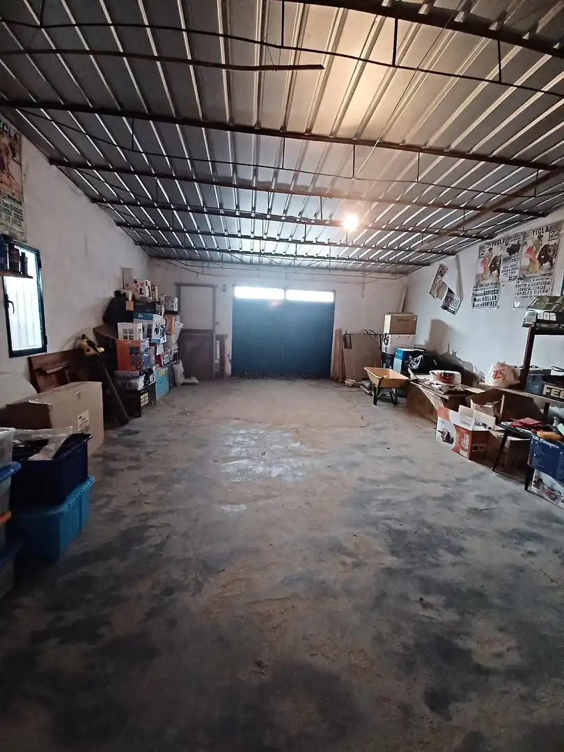 Finca rústica en venda en Yecla