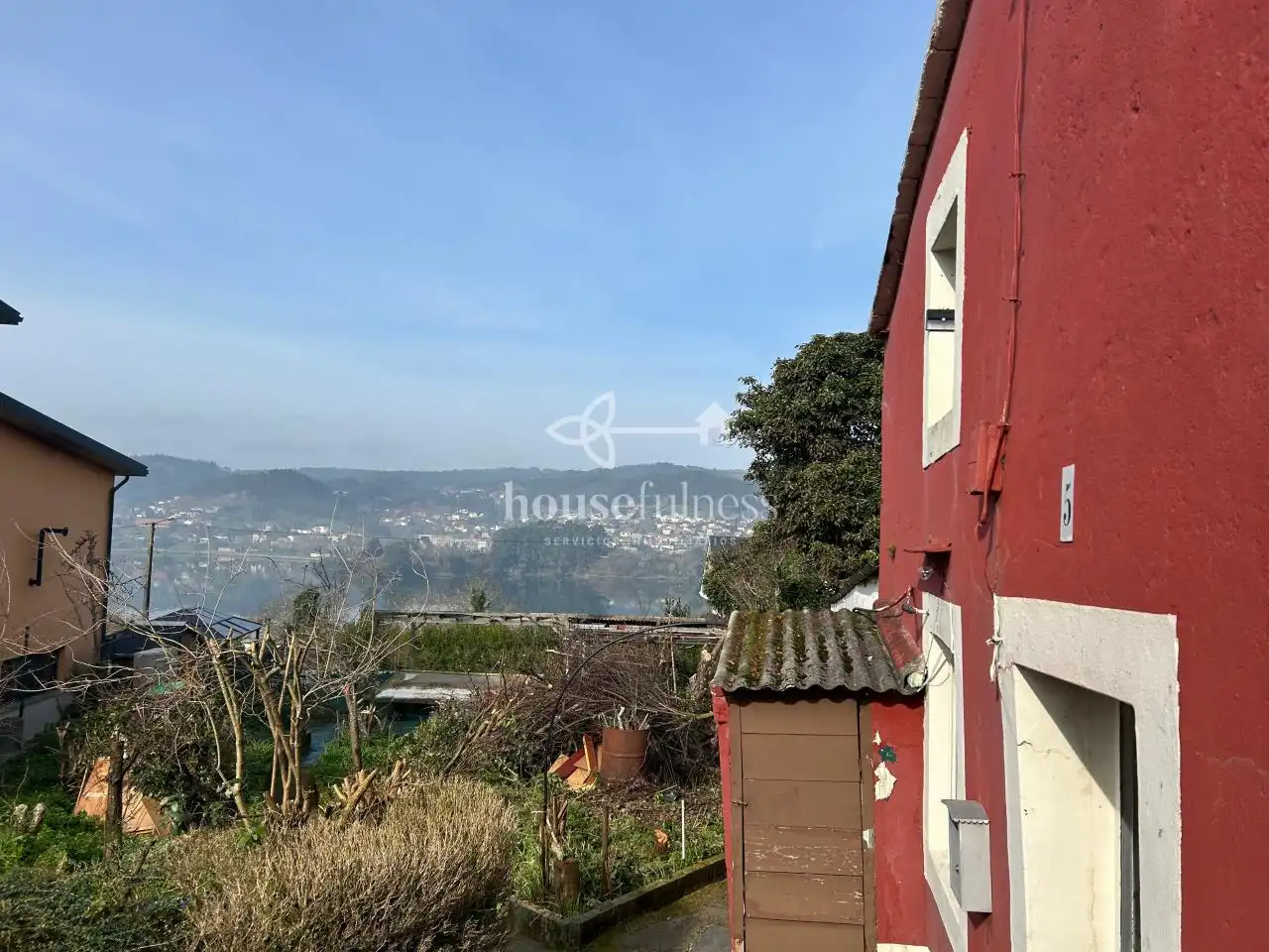 Vista exterior de Casa o xalet en venda en Ferrol amb Jardí privat i Terrassa